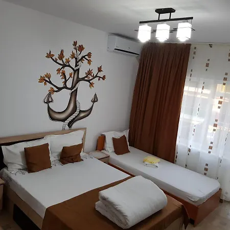 El Capitano - Mamaia Nord 3* Năvodari