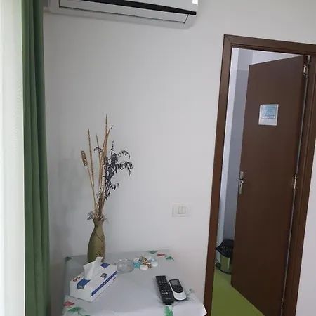 El Capitano - Mamaia Nord Maison d'hôtes 3*