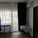 El Capitano - Mamaia Nord Πανσιόν 3*