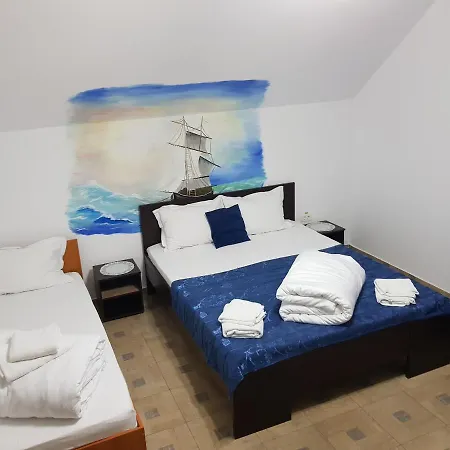 Gasthuis El Capitano - Mamaia Nord 3*