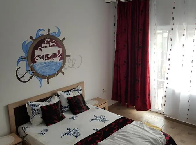 El Capitano - Mamaia Nord 3*