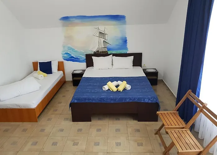 El Capitano - Mamaia Nord Penzion 3*