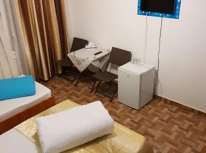 El Capitano - Mamaia Nord Penzion