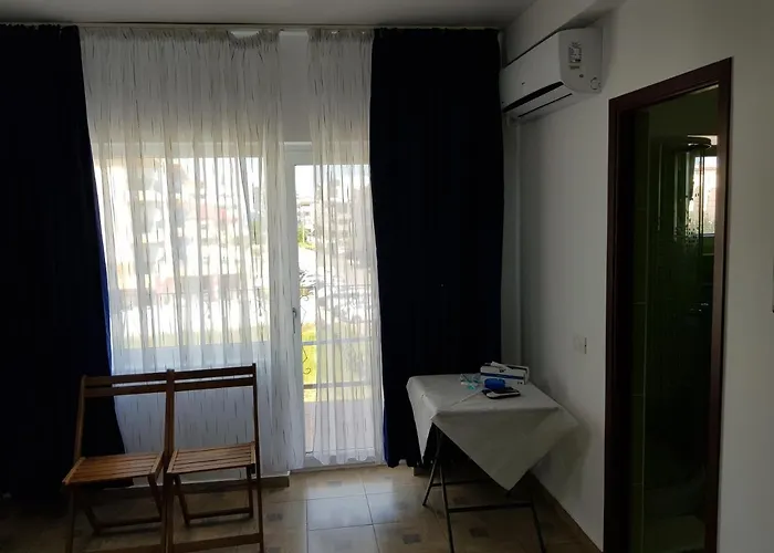 El Capitano - Mamaia Nord Penzion 3*