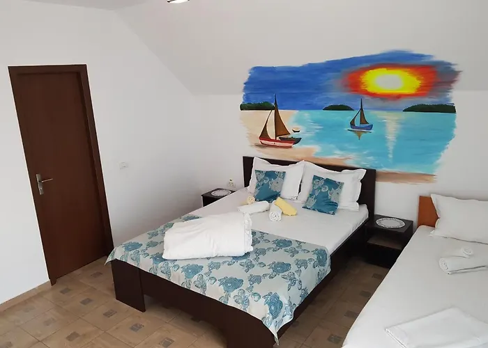 El Capitano - Mamaia Nord Penzion 3*