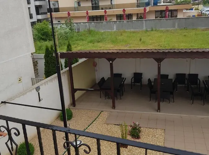 El Capitano - Mamaia Nord Penzion