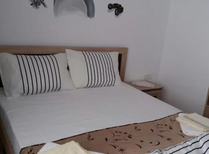 El Capitano - Mamaia Nord 3*